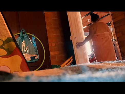 ❤️ A nagybátyám követ a zuhanyzóba, és megdug, miközben zuhanyozom. ❤️ Szex videó at hu.porngifer.ru ☑