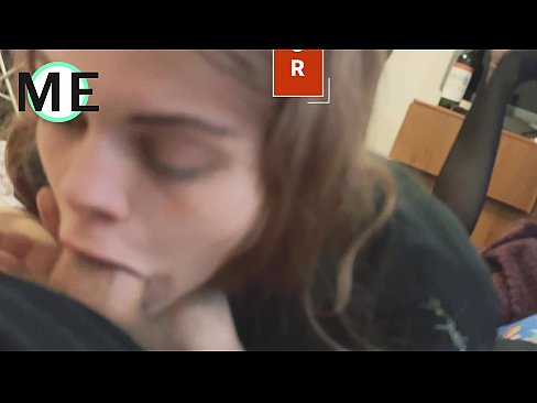 ❤️ Fasz a torkában, szakadt harisnyanadrág és szakadt magassarkú. ❤️ Szex videó at hu.porngifer.ru ☑